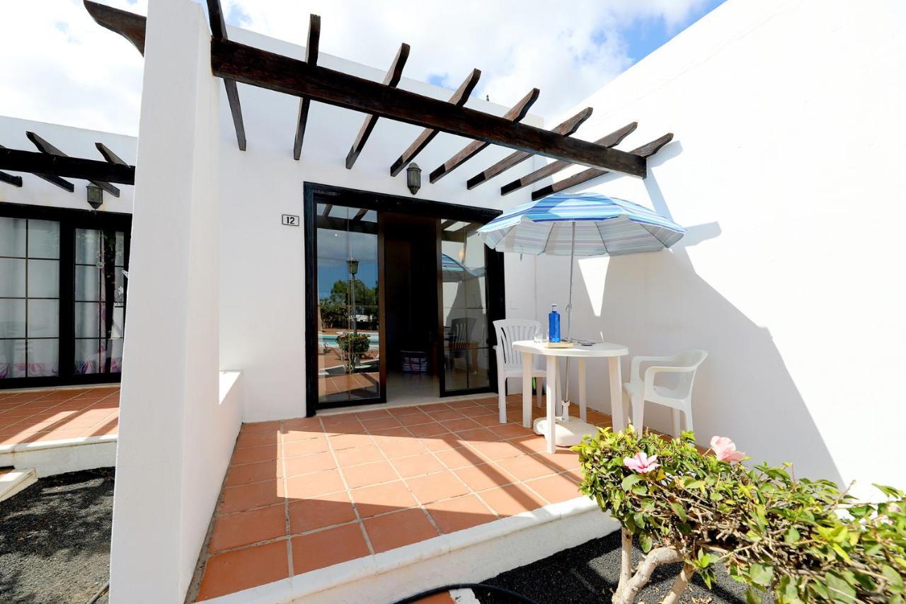Salmarina Bungalows Puerto del Carmen  Exterior photo