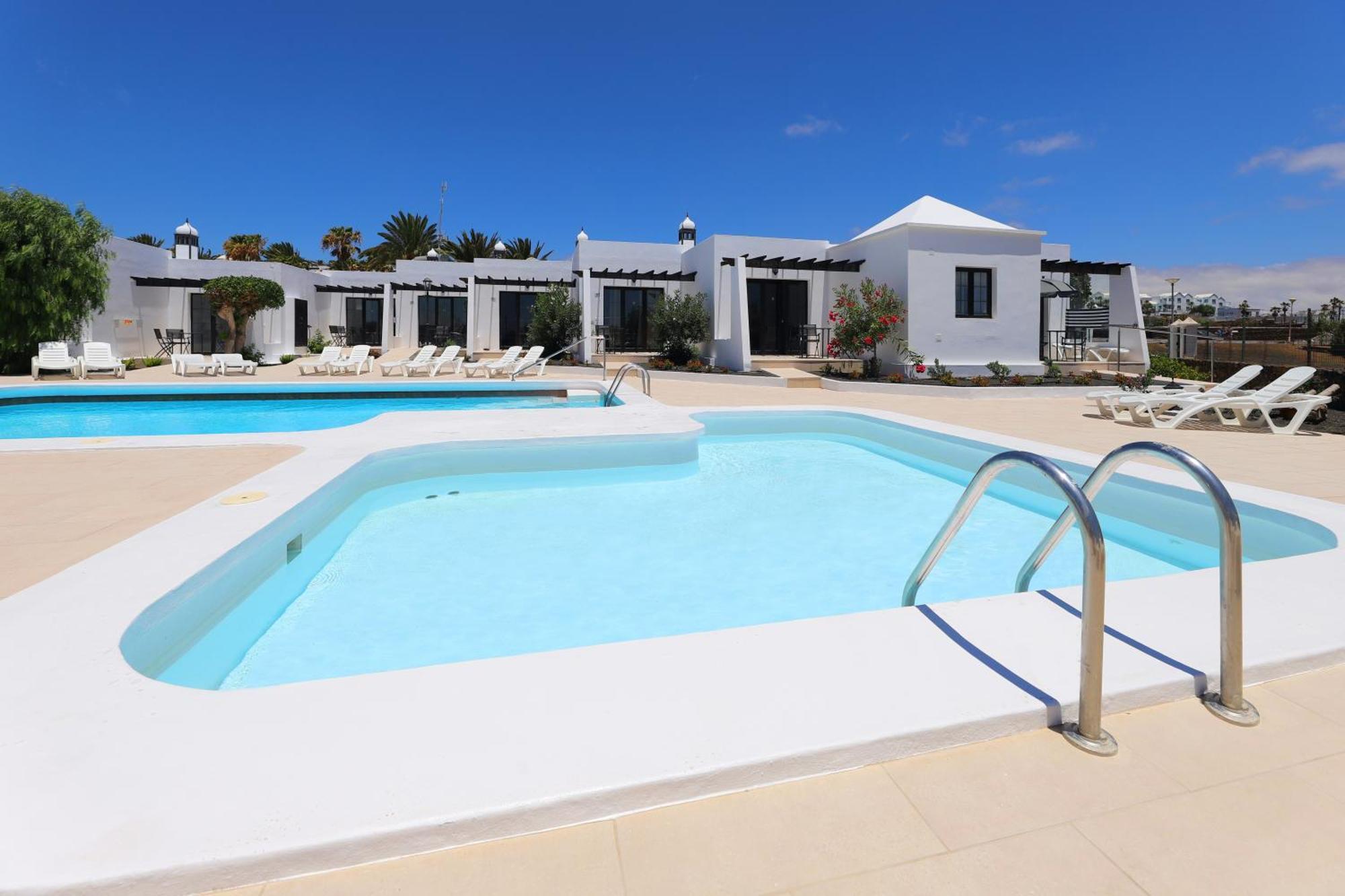 Salmarina Bungalows Puerto del Carmen  Exterior photo